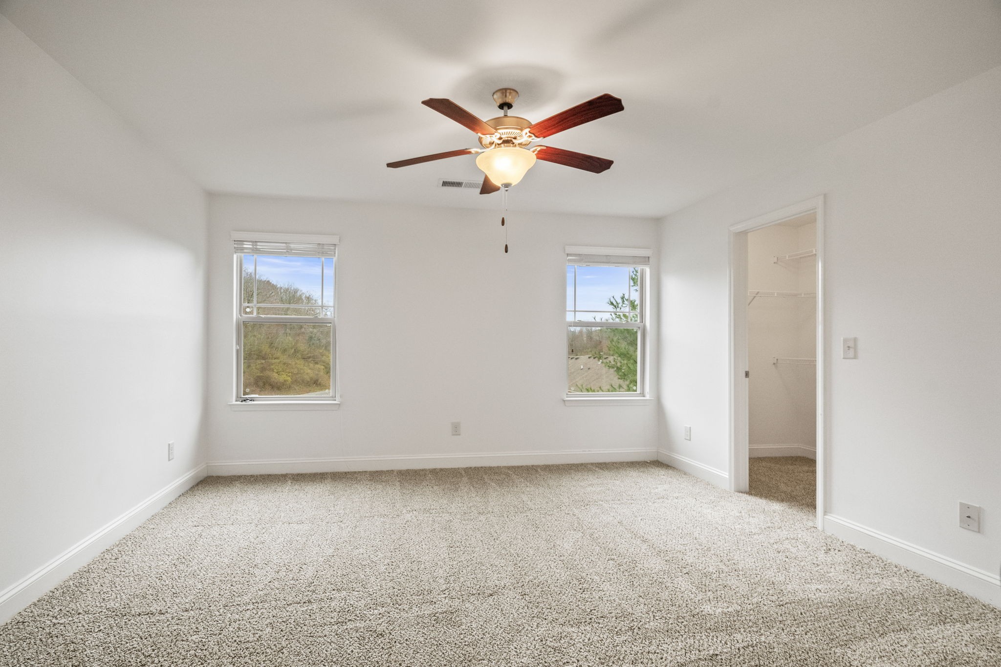 1148 Woodbury Falls Ct Property Photo 23