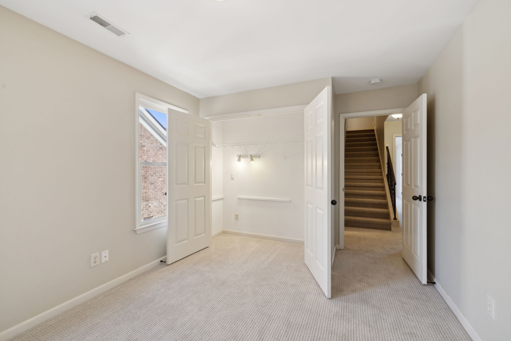 1323 Barkleigh Ln Property Photo 41