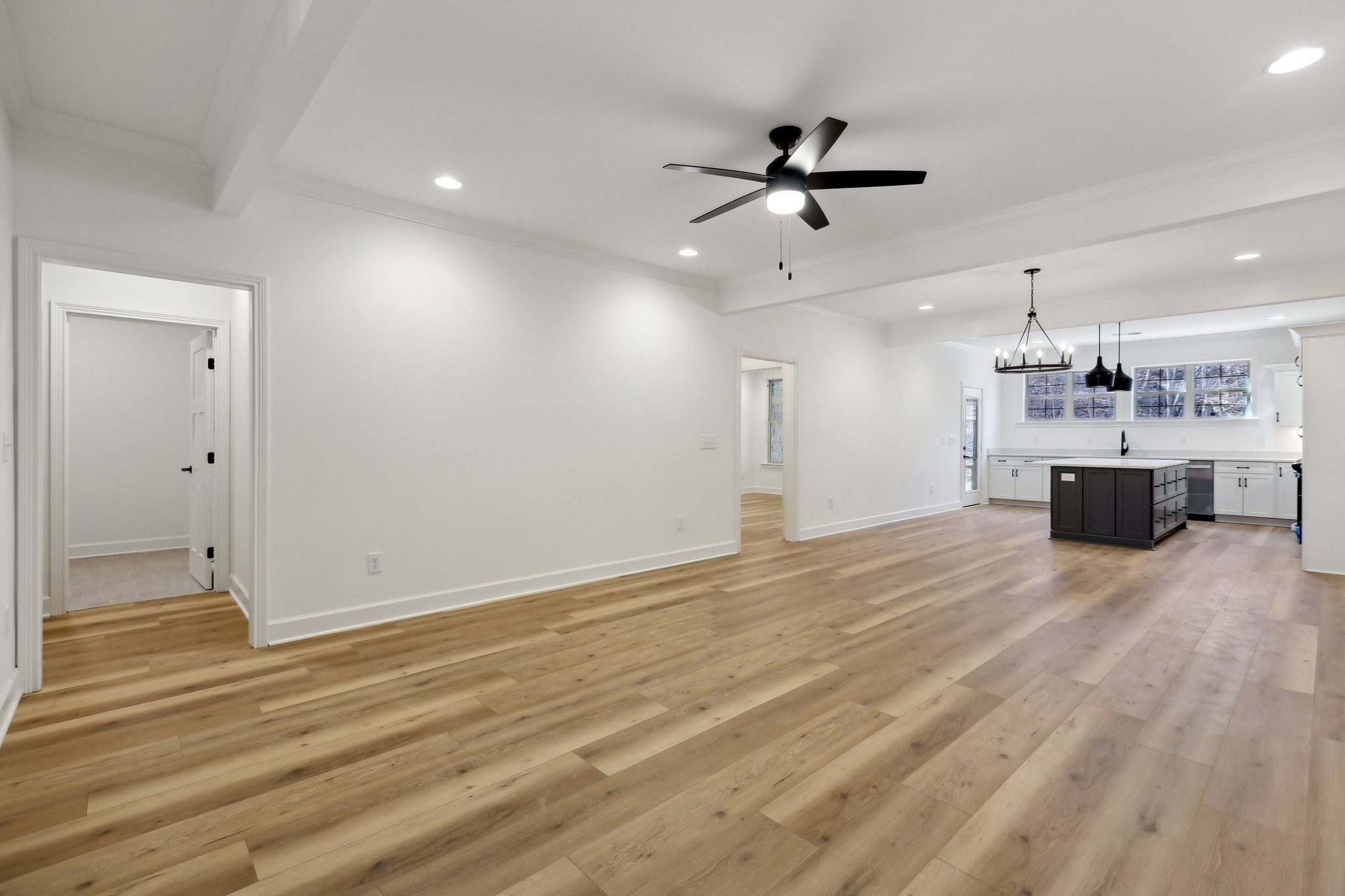 120 Nickolas Cir Property Photo 7