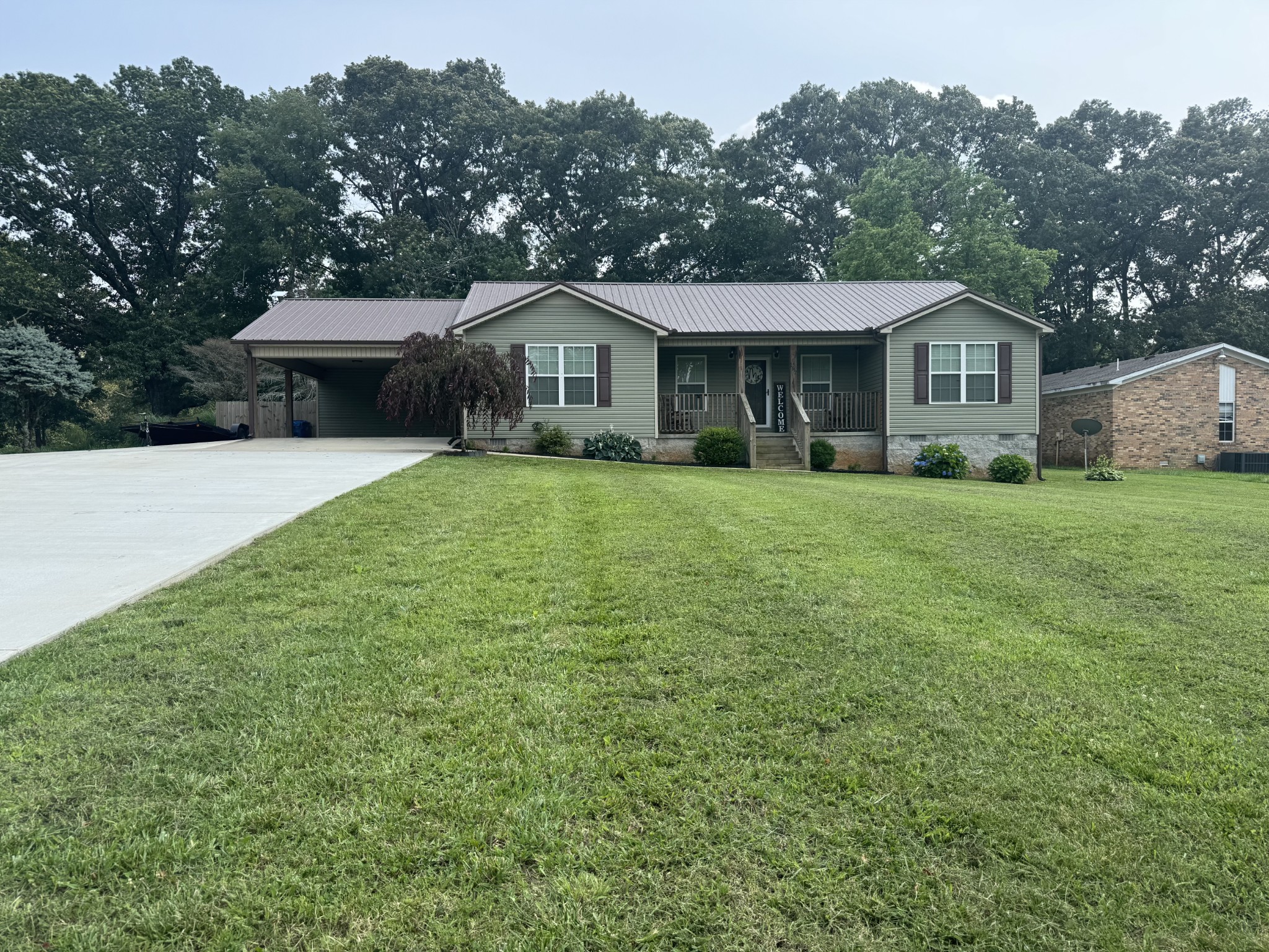 107 Hickory Dr Property Photo 1