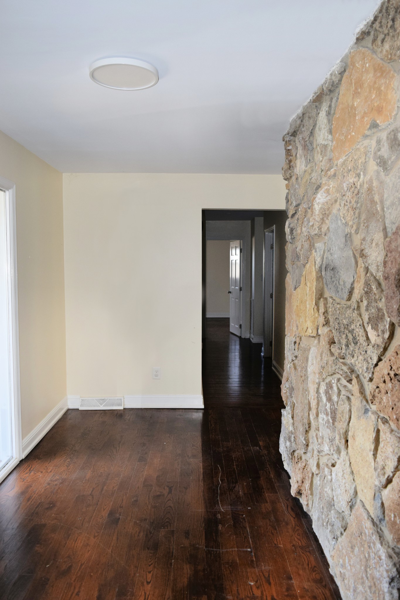 109 Masters Ln Property Photo 6