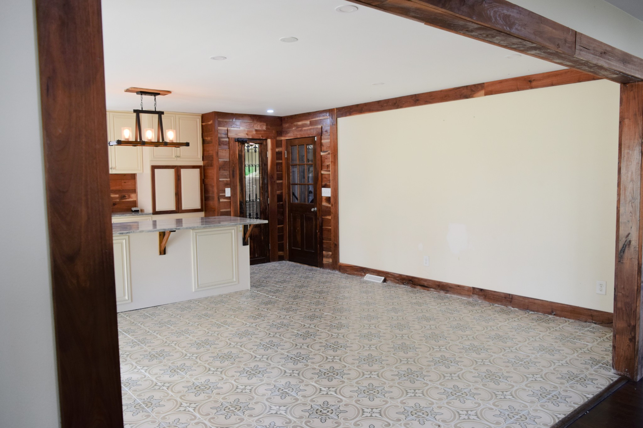 109 Masters Ln Property Photo 9