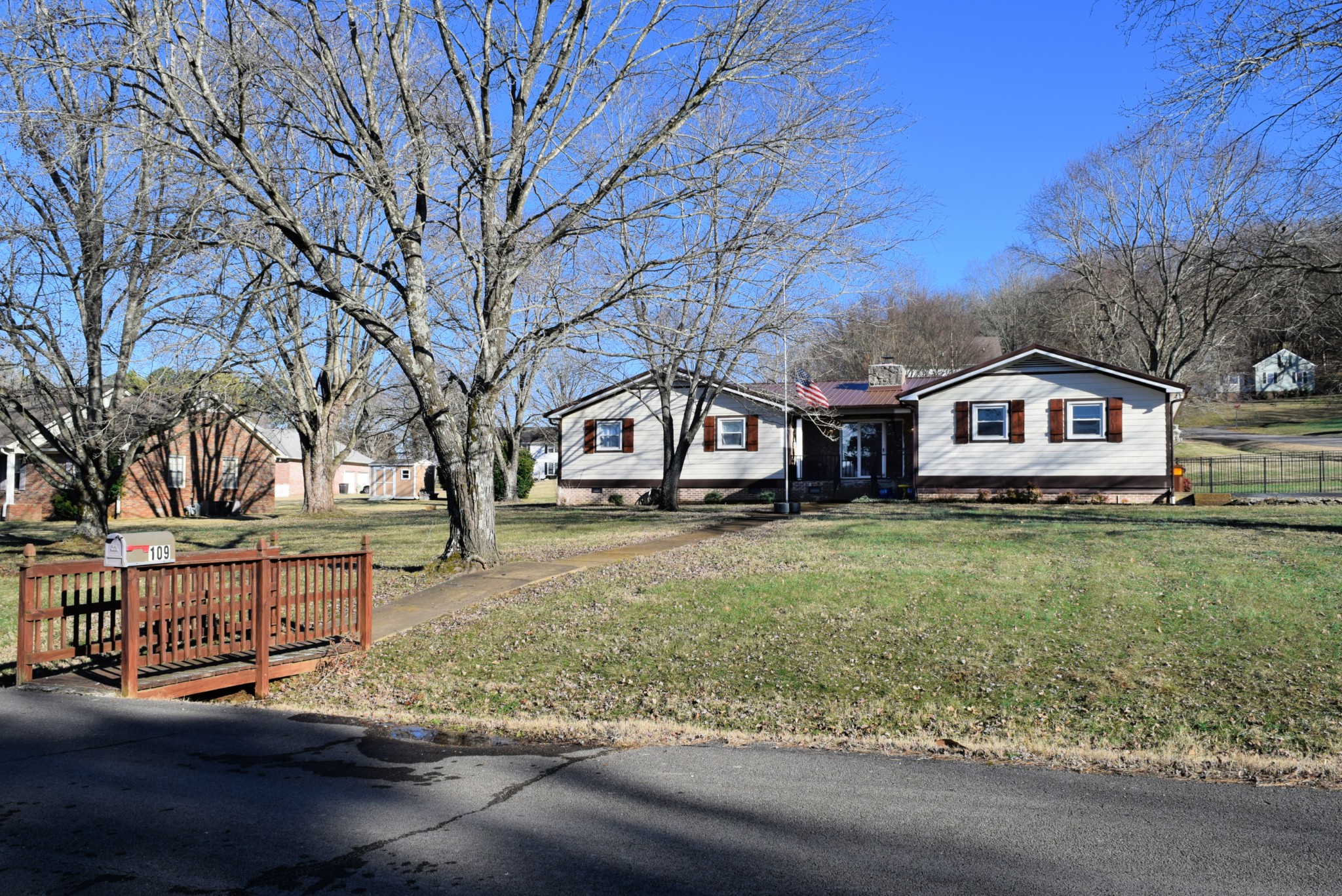 109 Masters Ln Property Photo 35