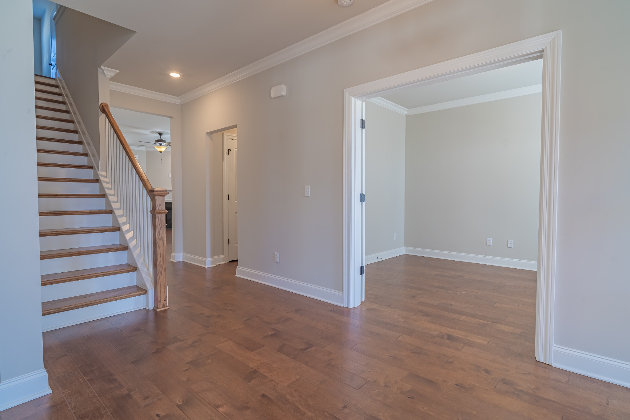 3228 Vinemont Dr Property Photo 7