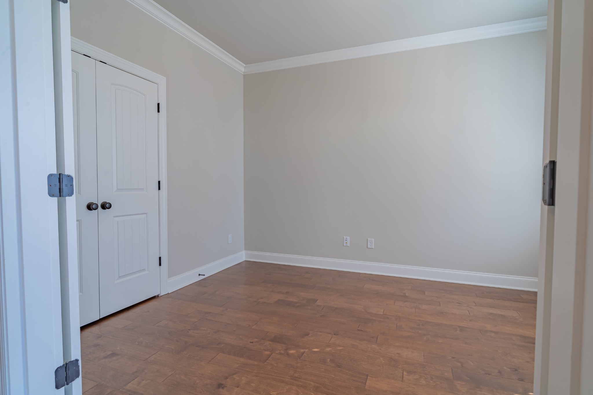 3228 Vinemont Dr Property Photo 9