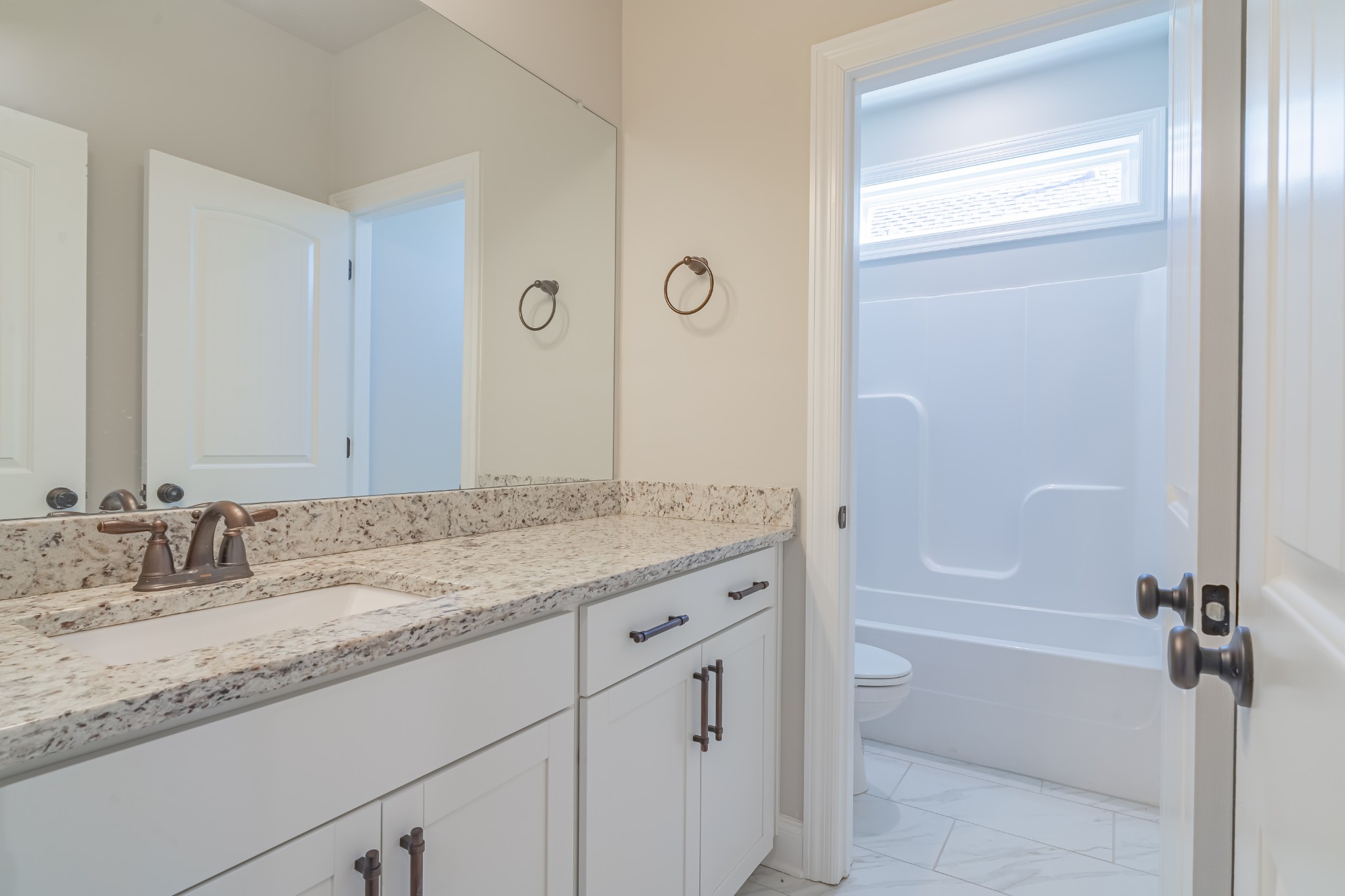3228 Vinemont Dr Property Photo 48