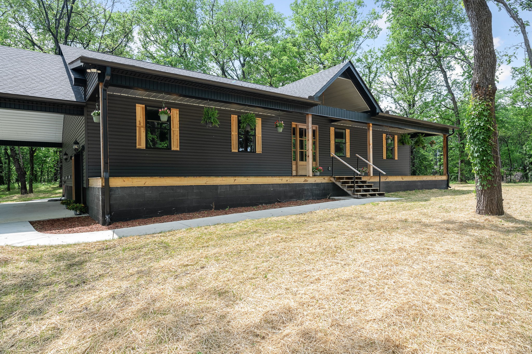 57 Beech Ct Property Photo 1