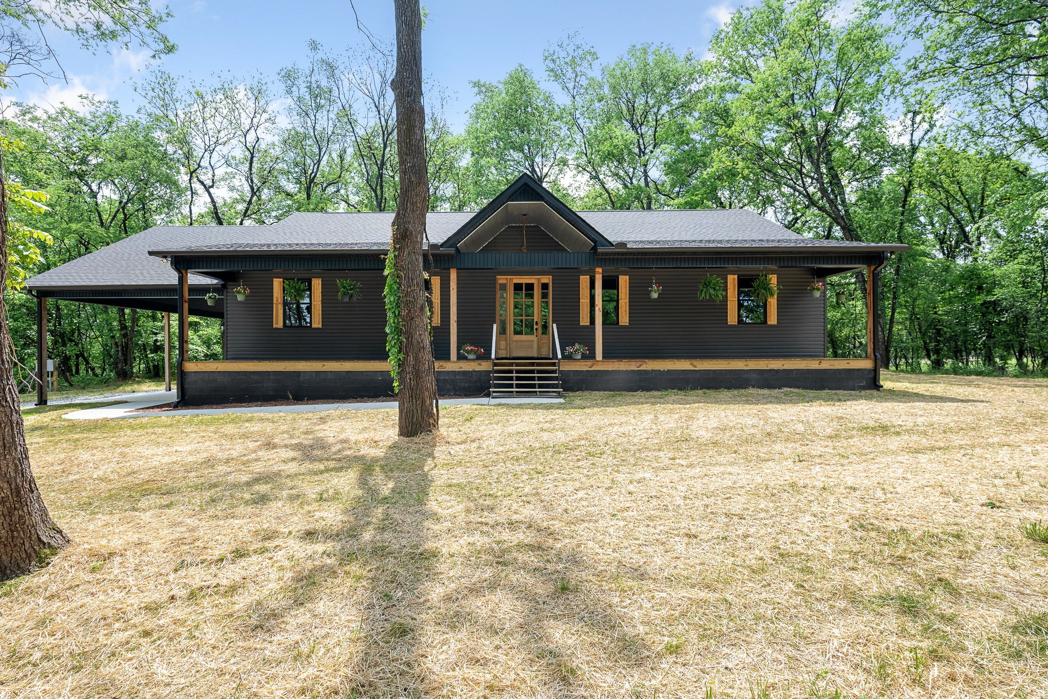 57 Beech Ct Property Photo 4