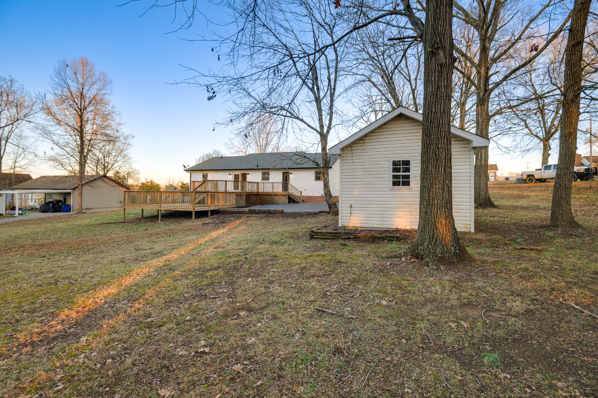 1508 Raby Ave Property Photo 24