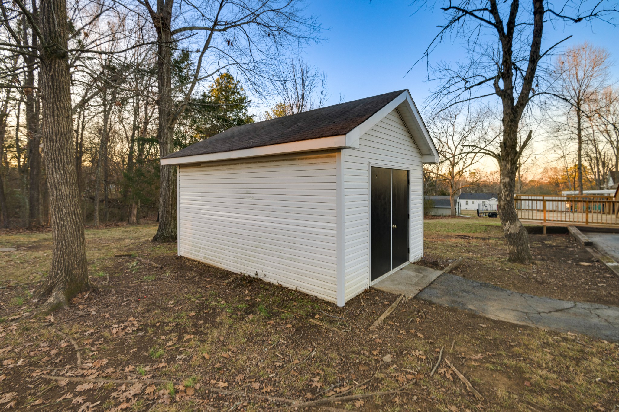 1508 Raby Ave Property Photo 25