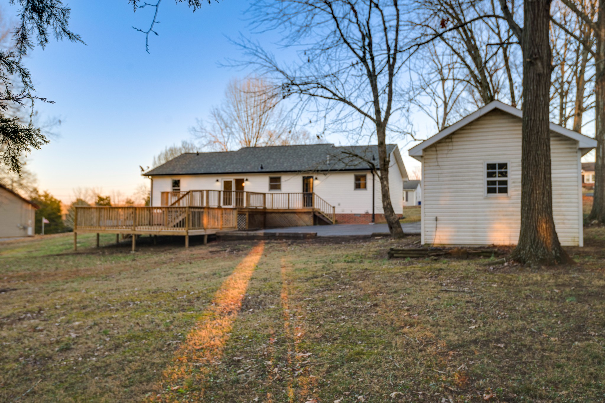 1508 Raby Ave Property Photo 27
