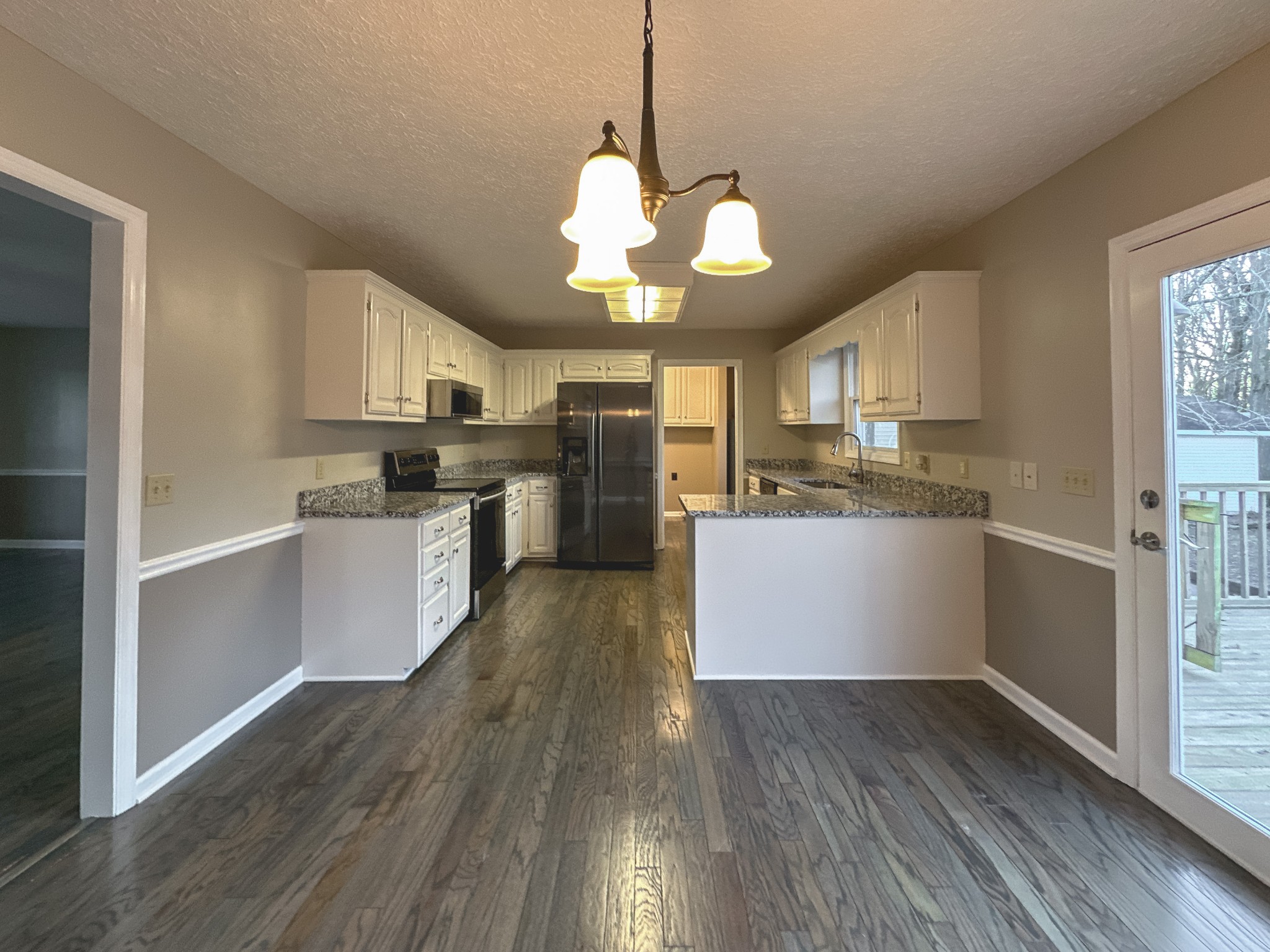 1508 Raby Ave Property Photo 30