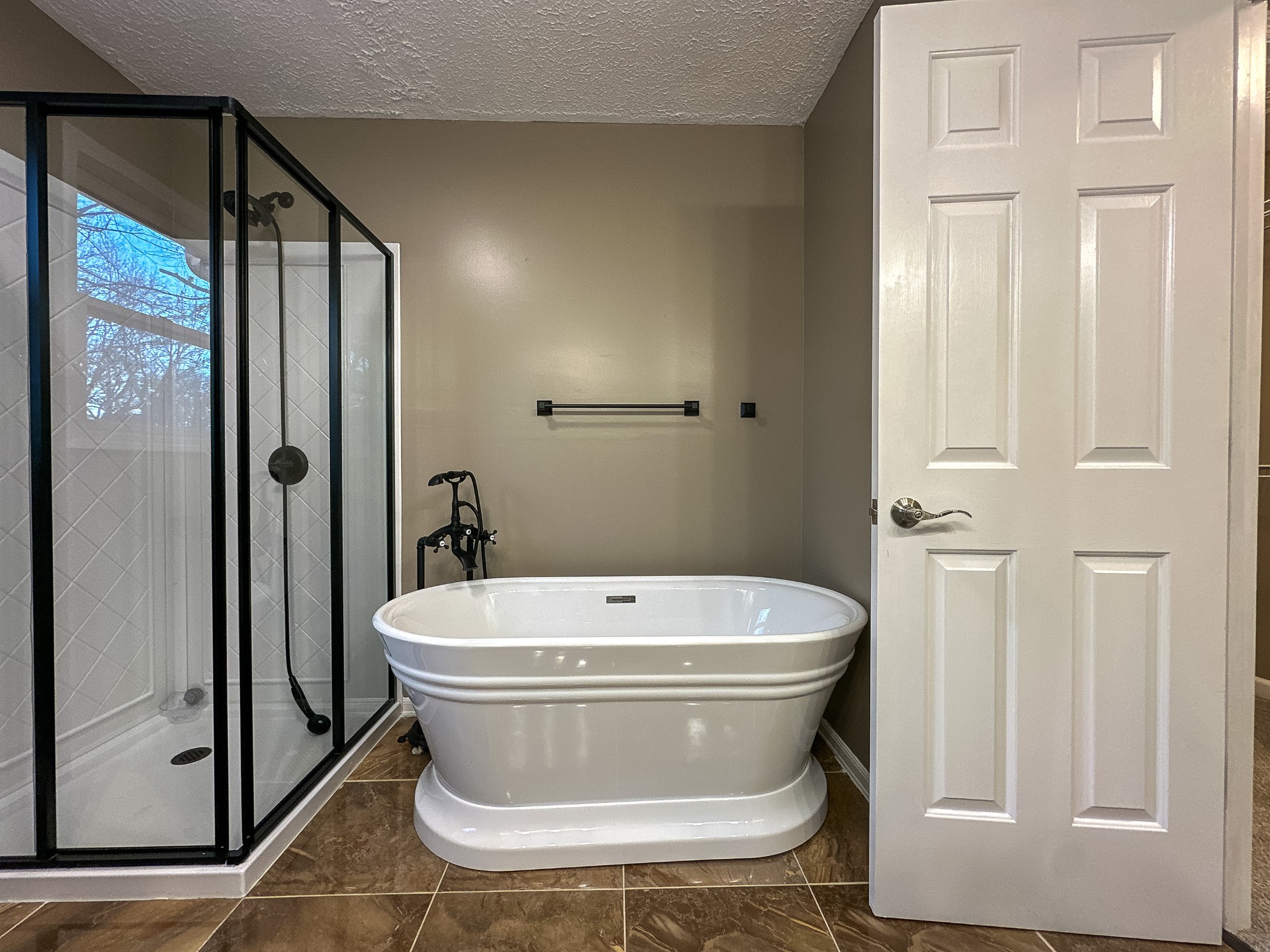 1508 Raby Ave Property Photo 53