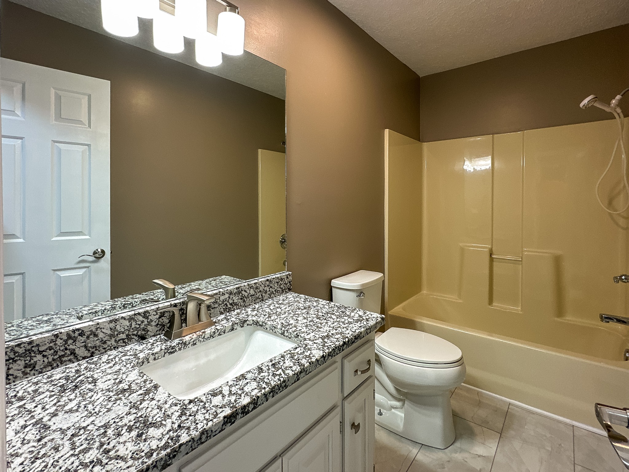 1508 Raby Ave Property Photo 67