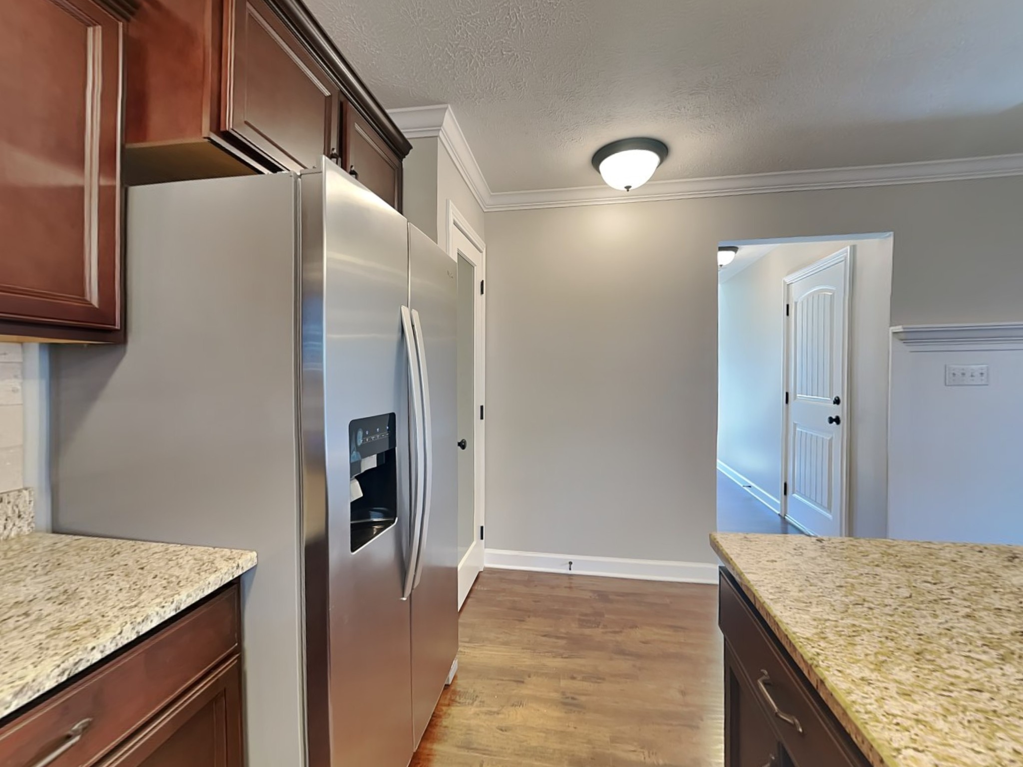 412 Sedgwick Ln Property Photo 5
