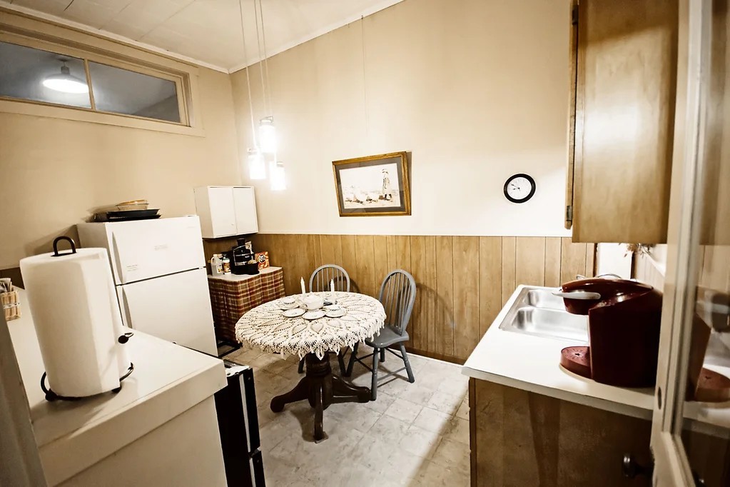 112e Public Square Property Photo 3