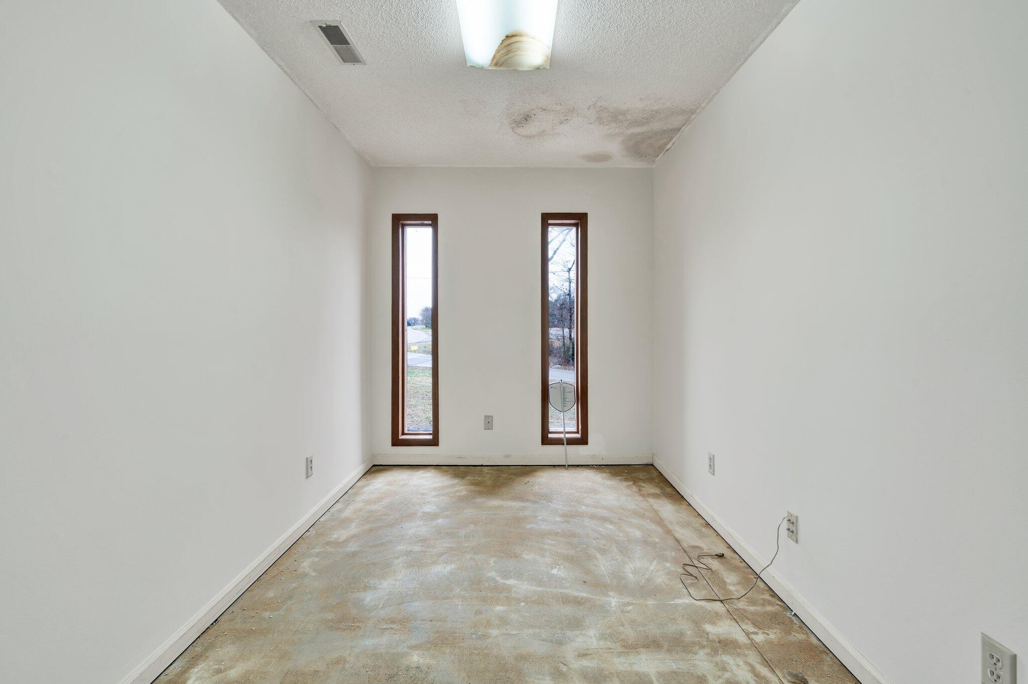 1050 Whisperwood Trail Property Photo 53