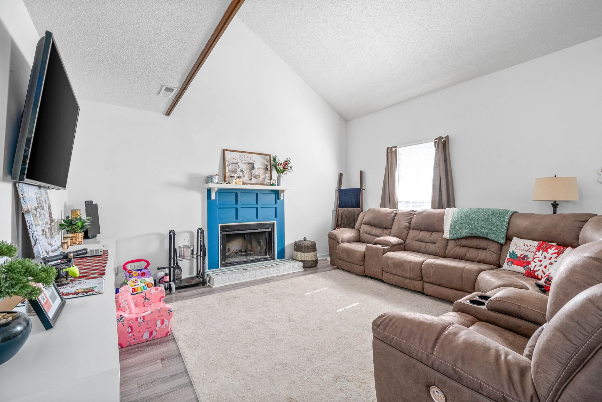3351 Mallard Dr Property Photo 6