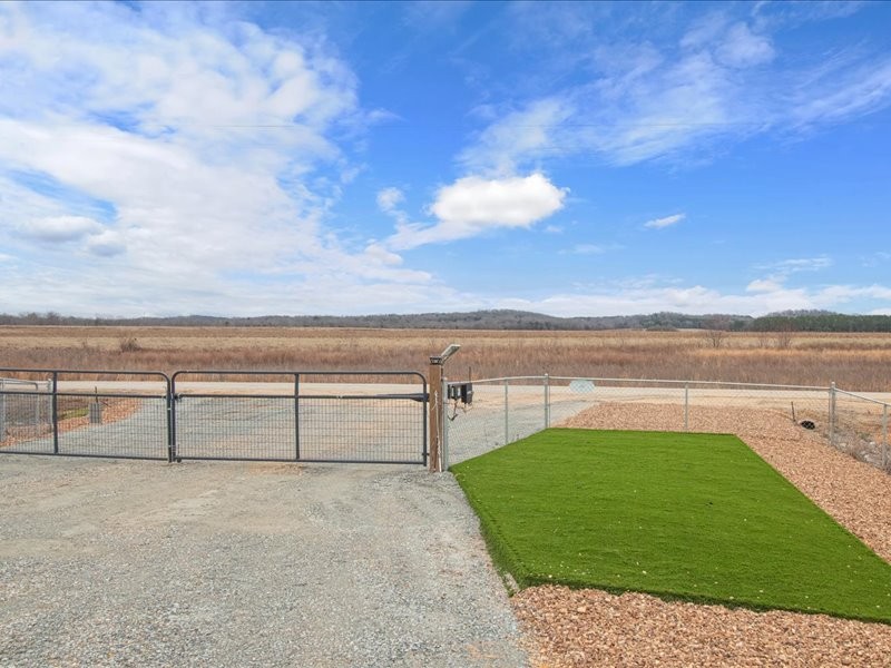 2217 Hardin Bottom River Rd Property Photo 5