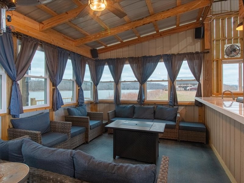 2217 Hardin Bottom River Rd Property Photo 23