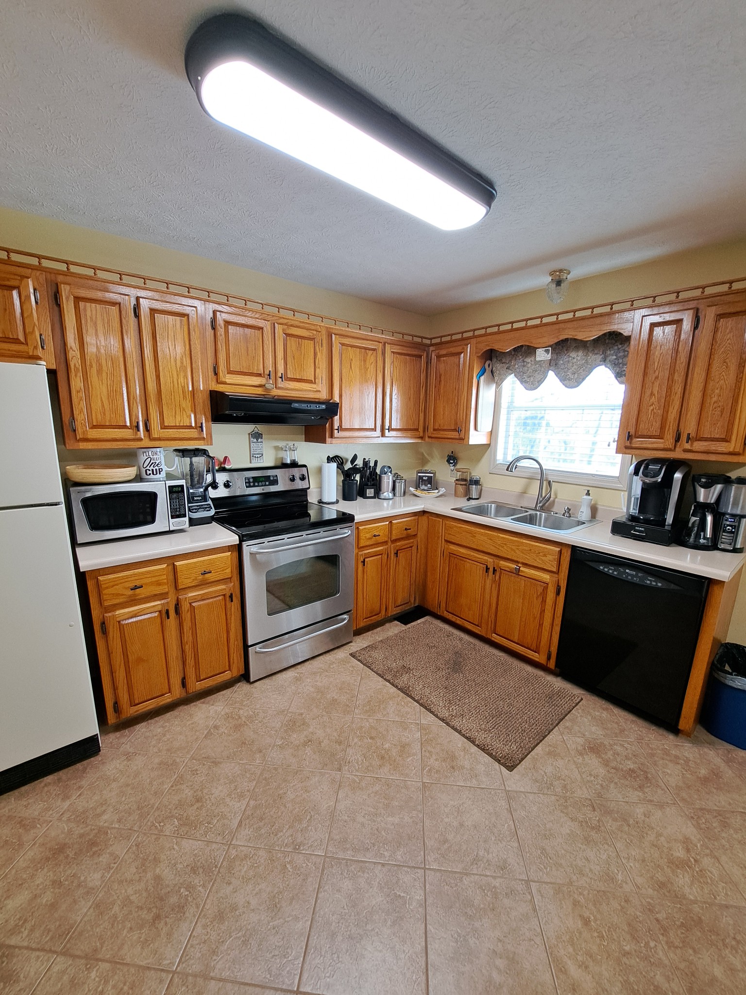 809 Hillside Dr Property Photo 27
