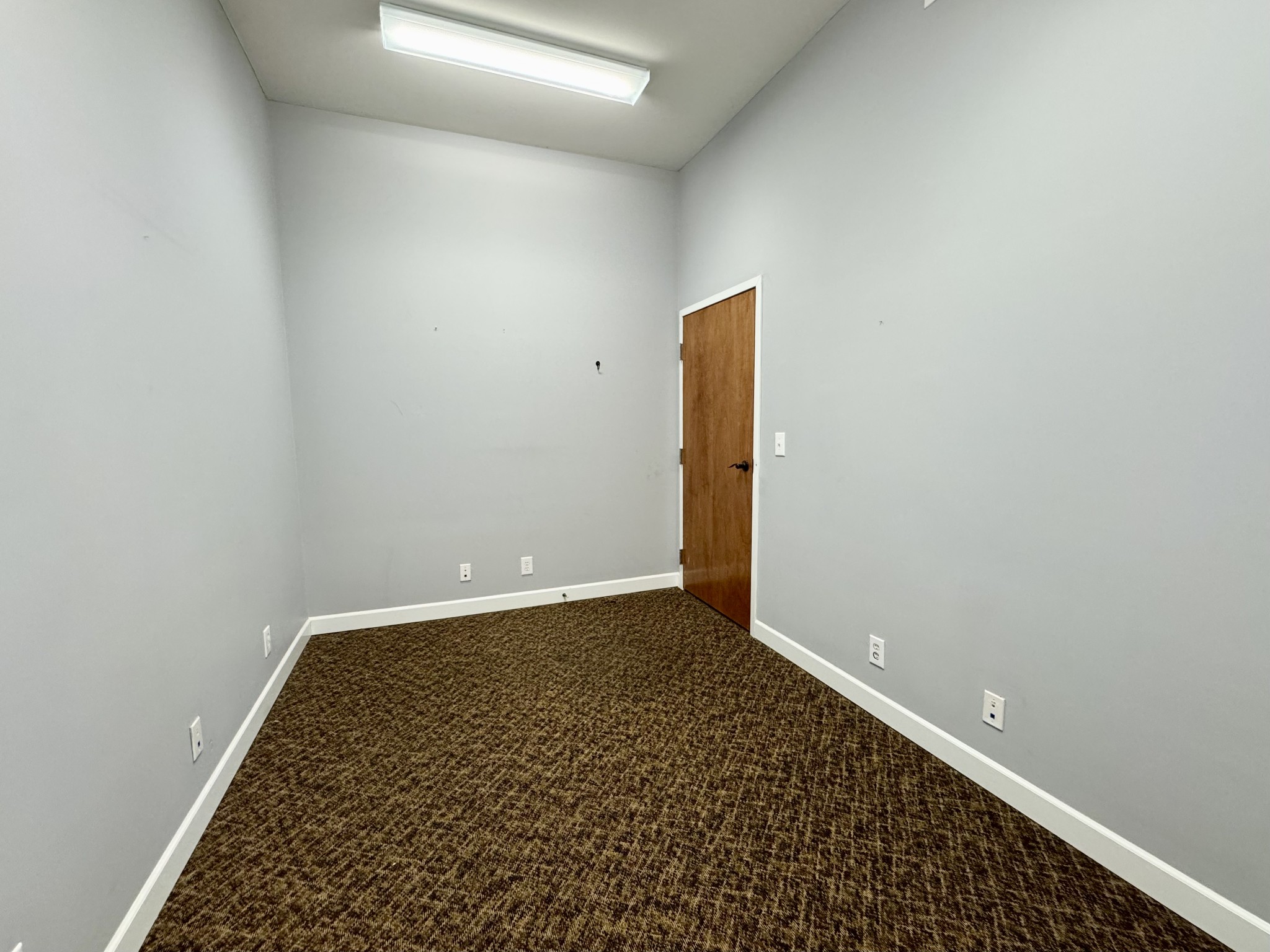 1289 Northfield Dr Property Photo 8