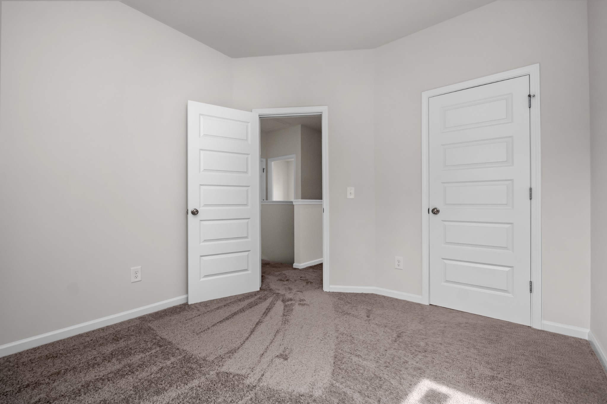 914 Andasia Way Property Photo 27