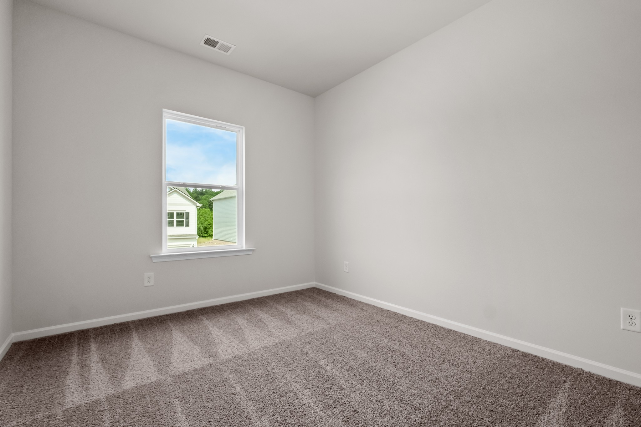 914 Andasia Way Property Photo 28