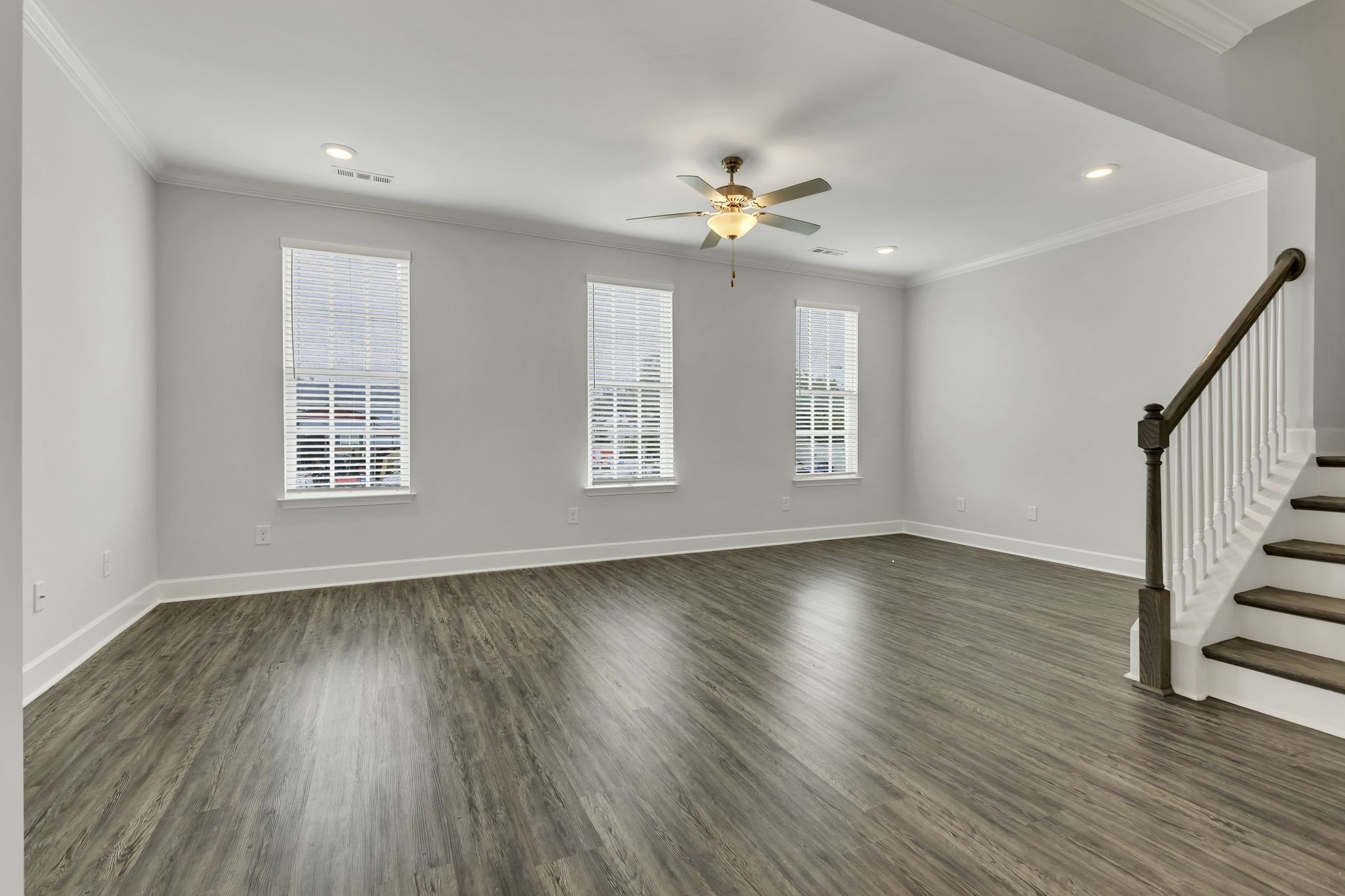 1001a 51st Ave Property Photo 13