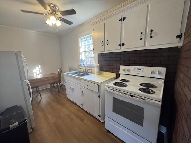 311 Hill St, W Property Photo 11