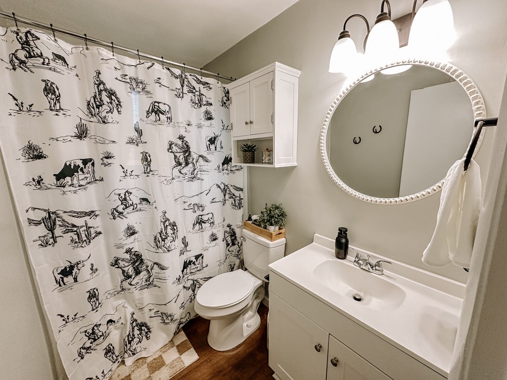 909 Turner Dr Property Photo 12