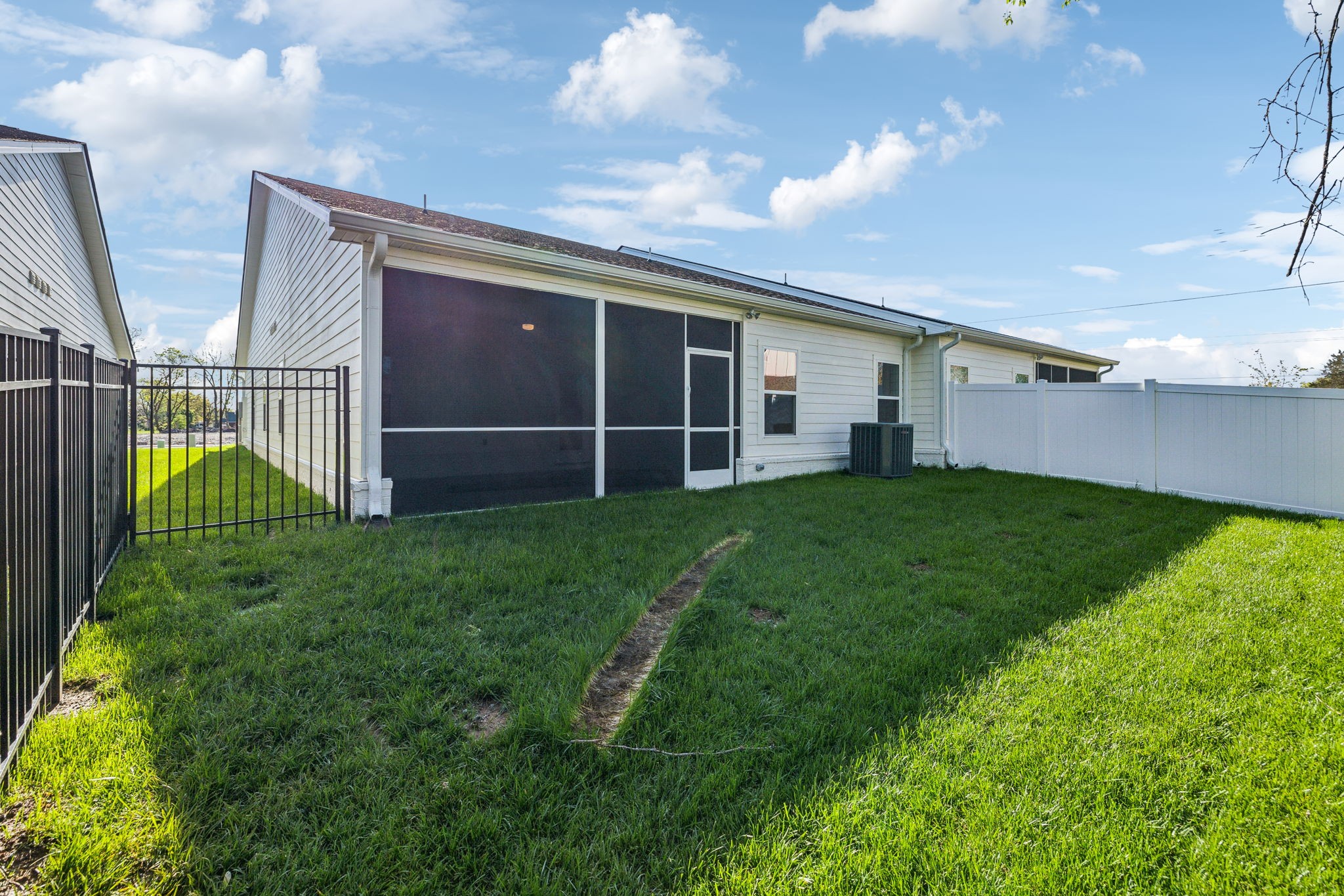 3425 John Richards Dr Property Photo 49