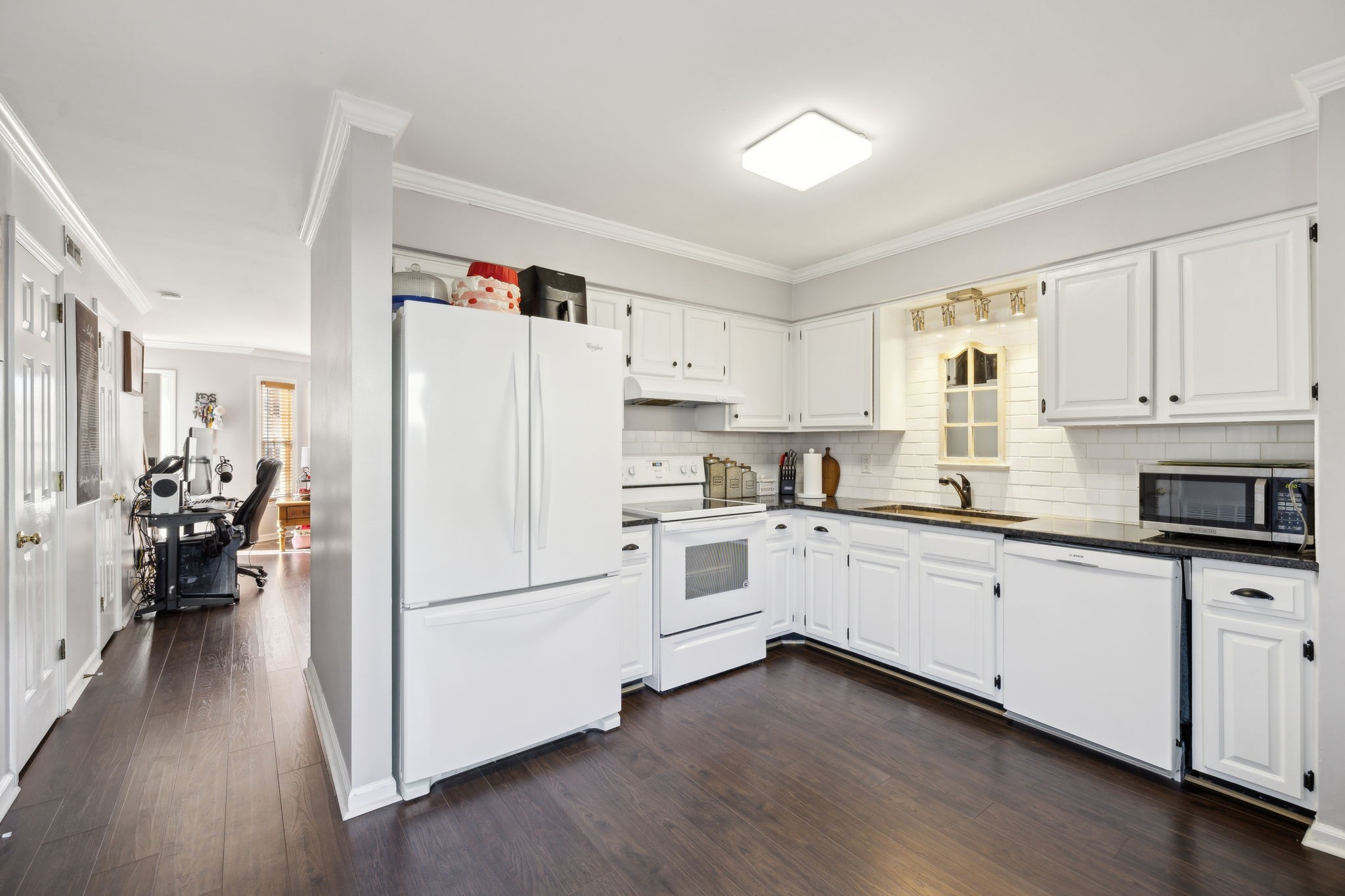 2103 Benton Hall Ct Property Photo 11