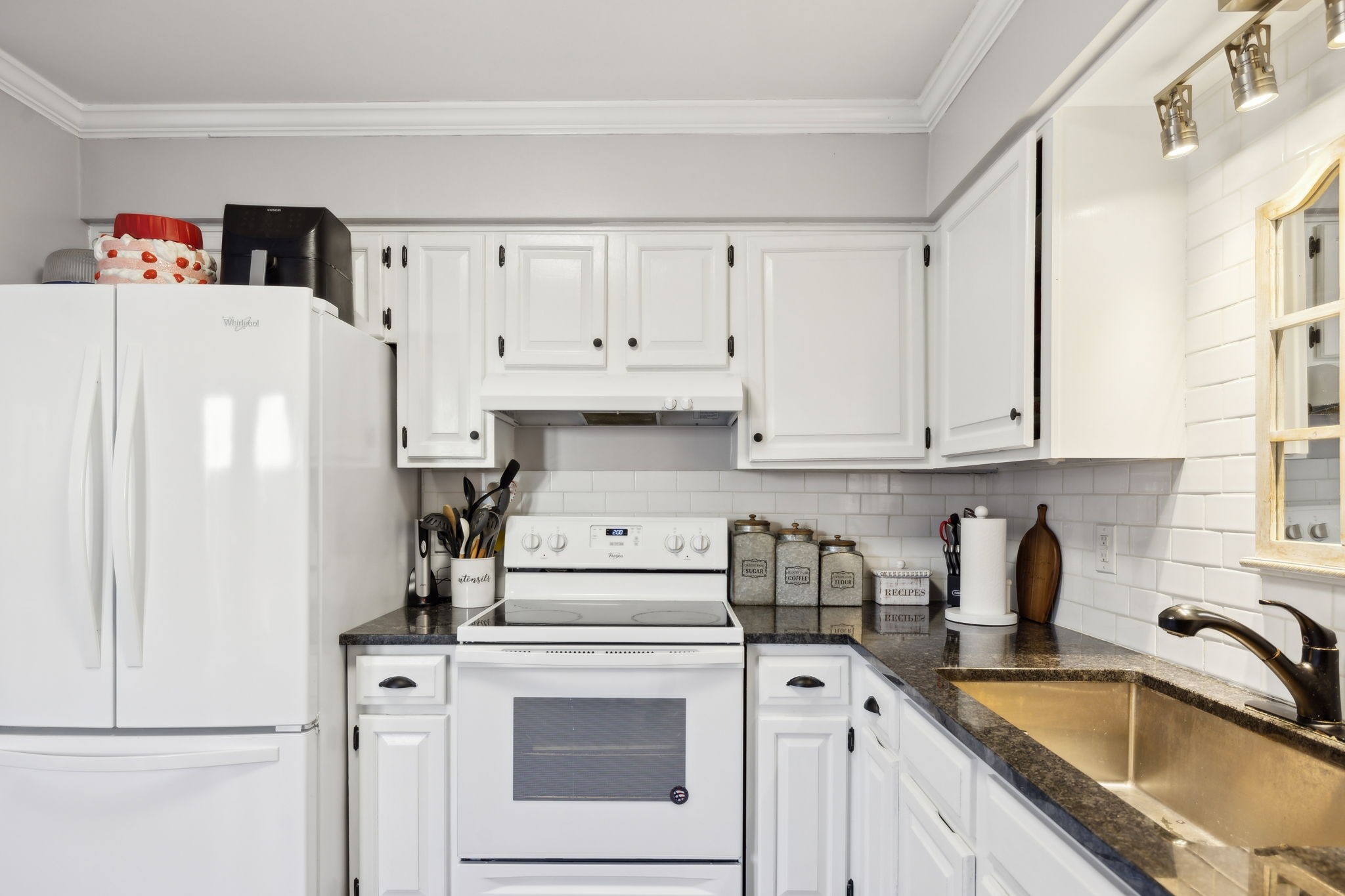 2103 Benton Hall Ct Property Photo 13
