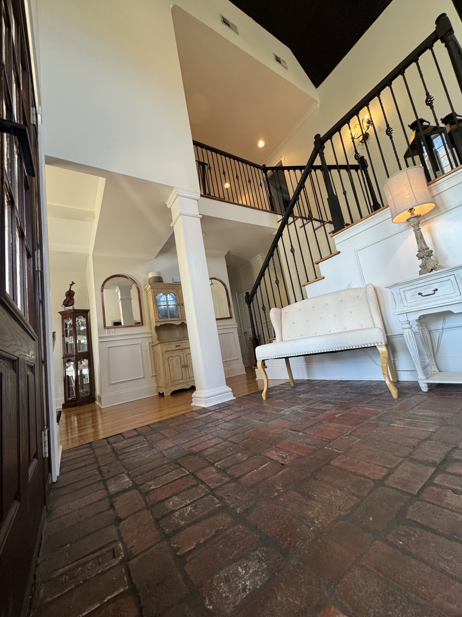 2231 Tindell Ln Property Photo 6