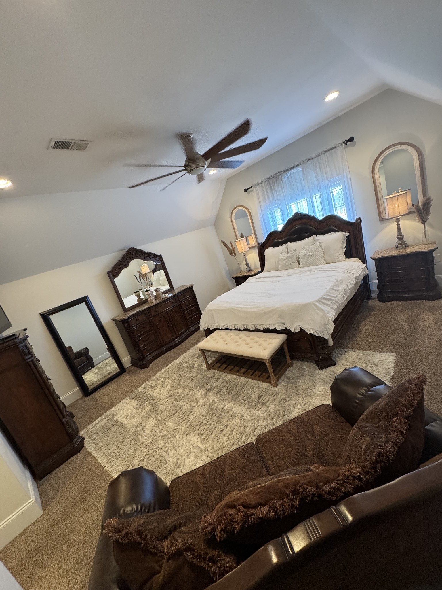 2231 Tindell Ln Property Photo 17