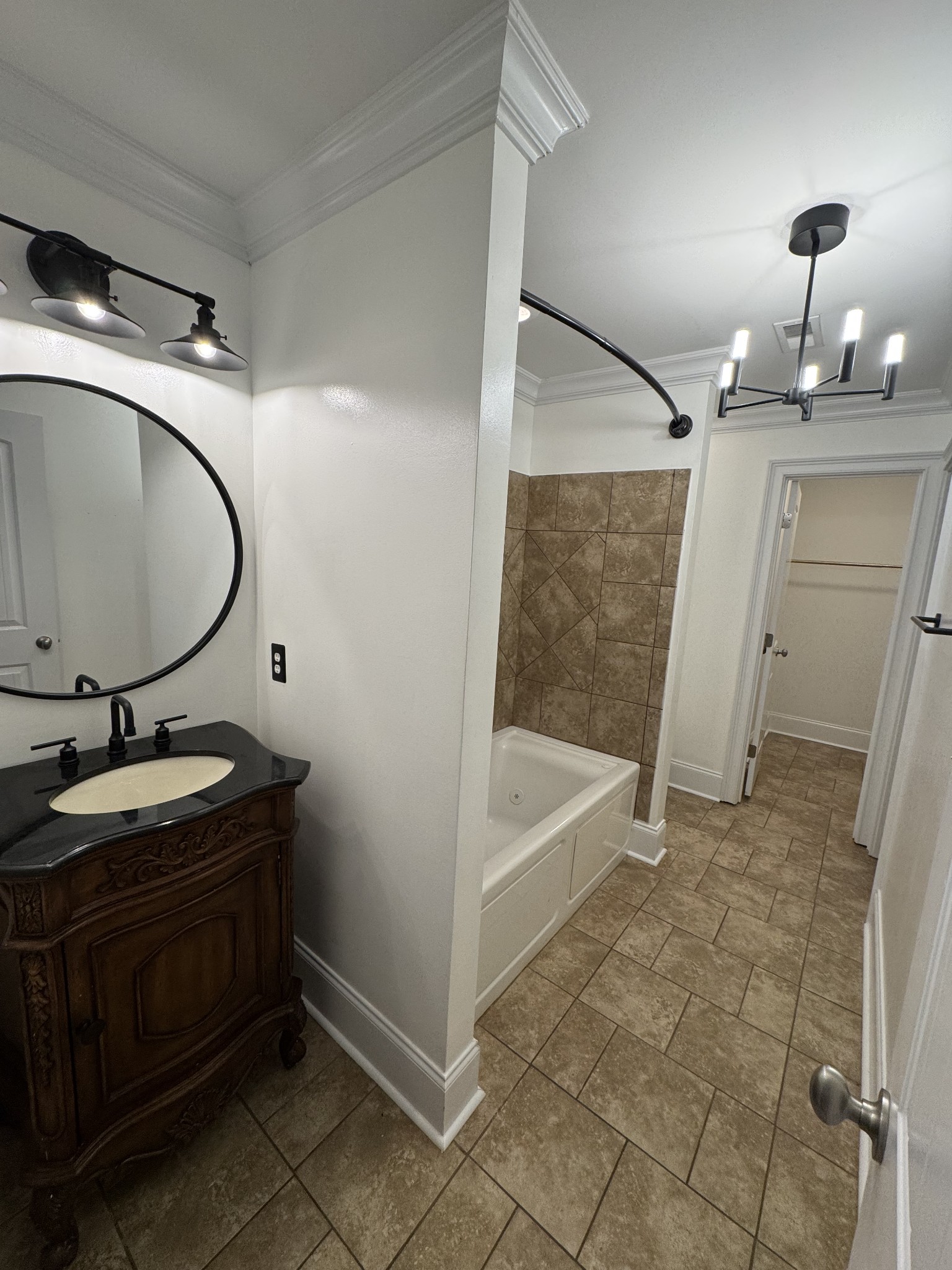 2231 Tindell Ln Property Photo 20