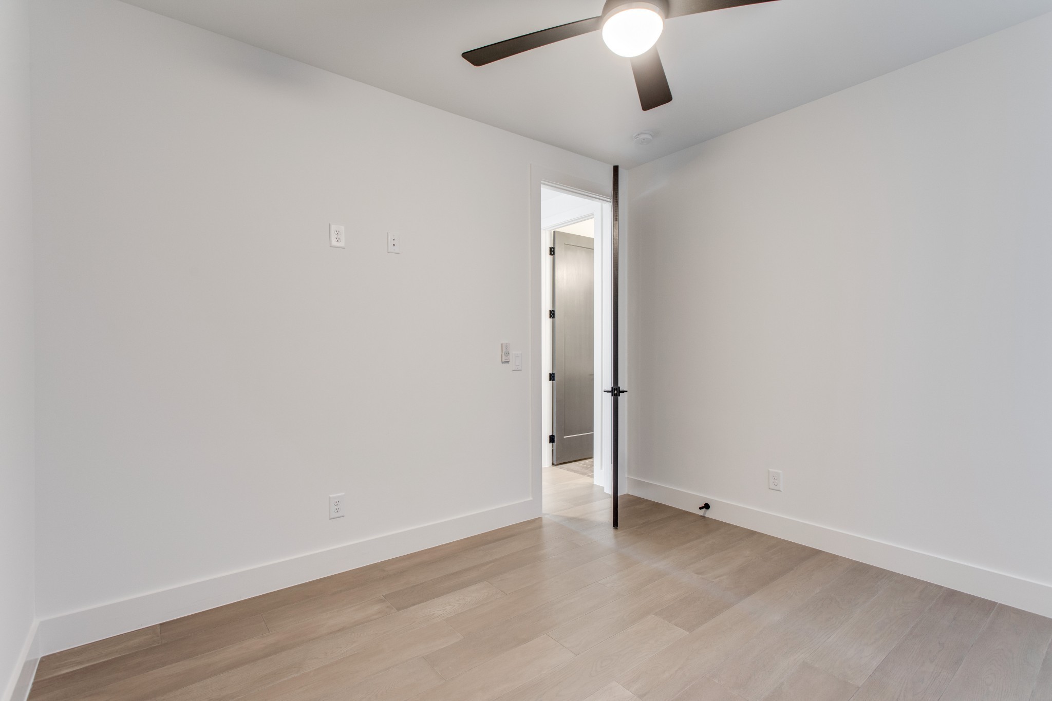 725a 14th Ave, S Property Photo 45