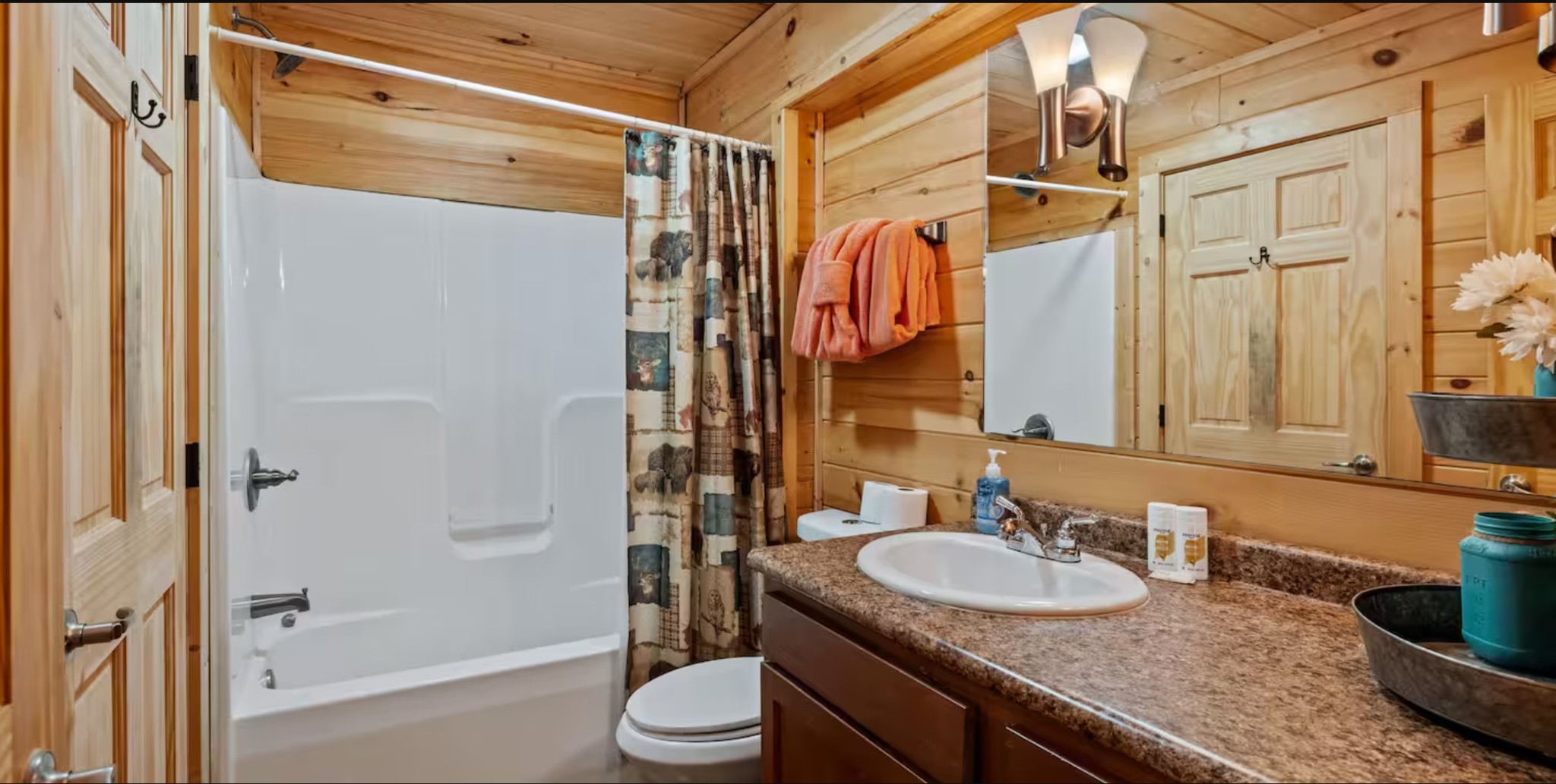 1454 Nordic Dr Property Photo 4
