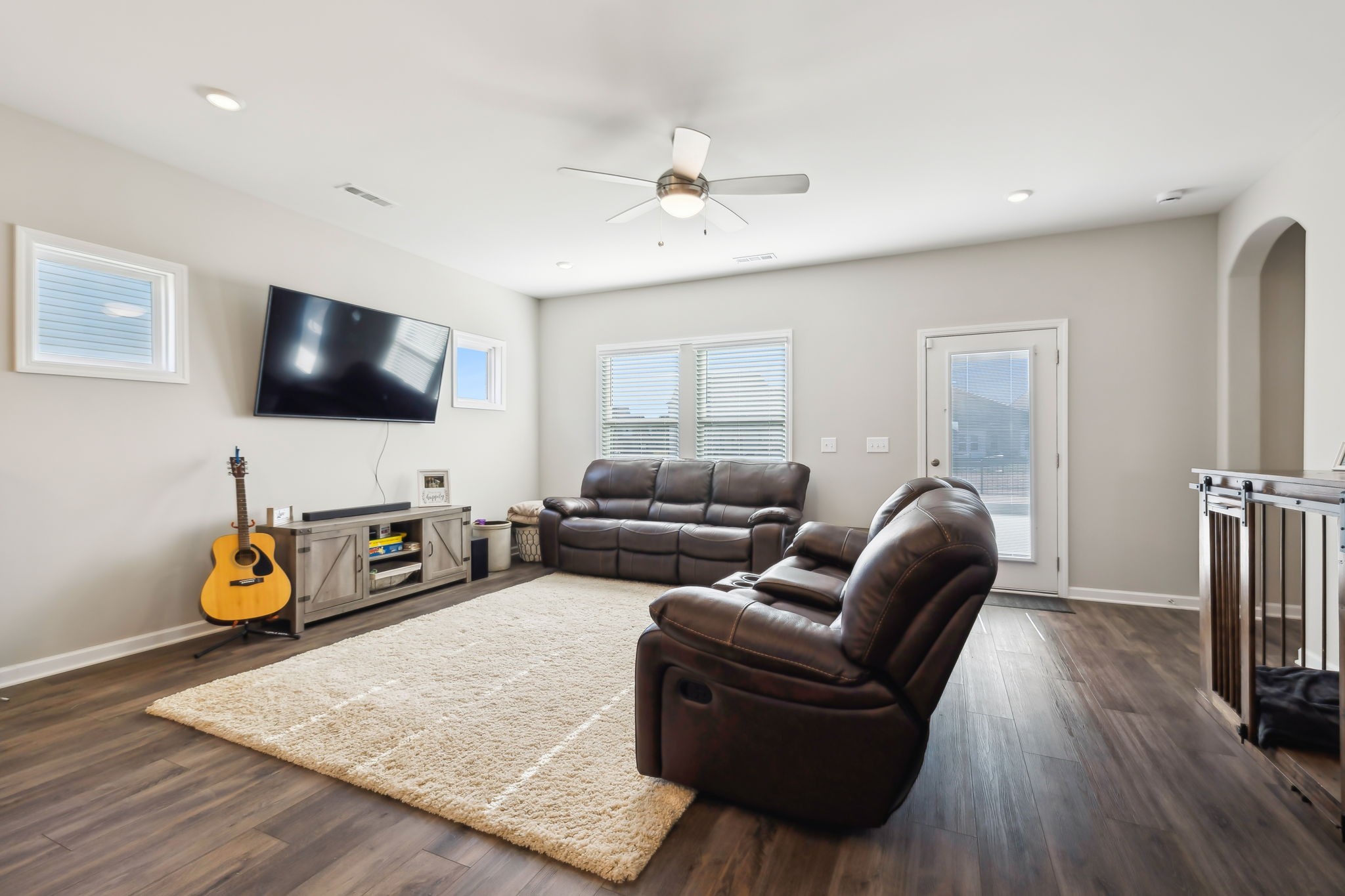 4913 Turquoise Ln Property Photo 16