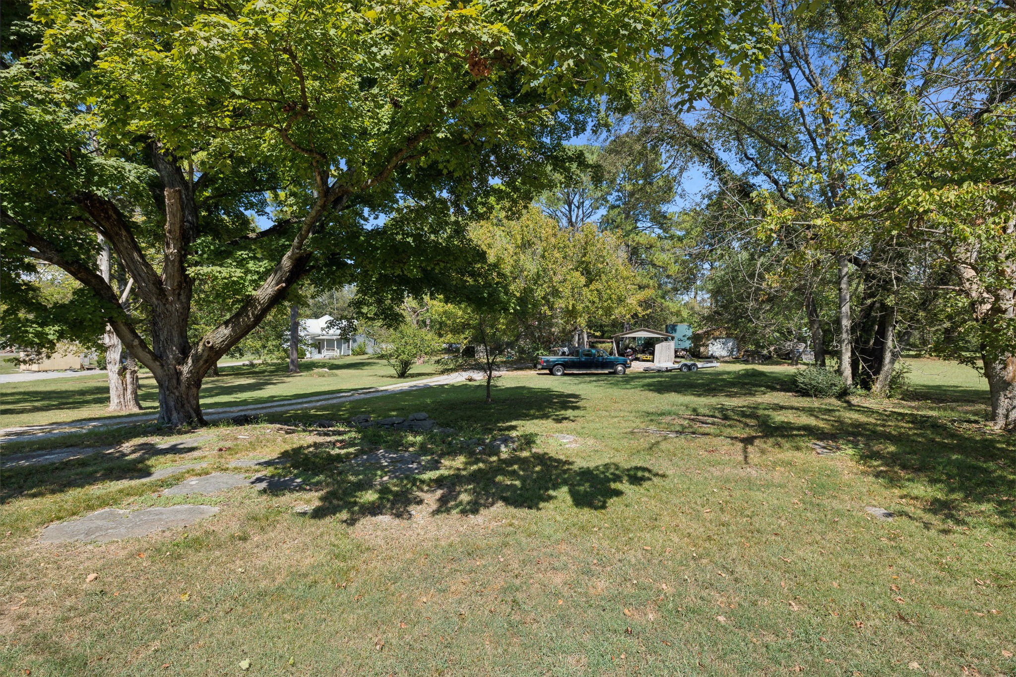138 W Division St Property Photo 18