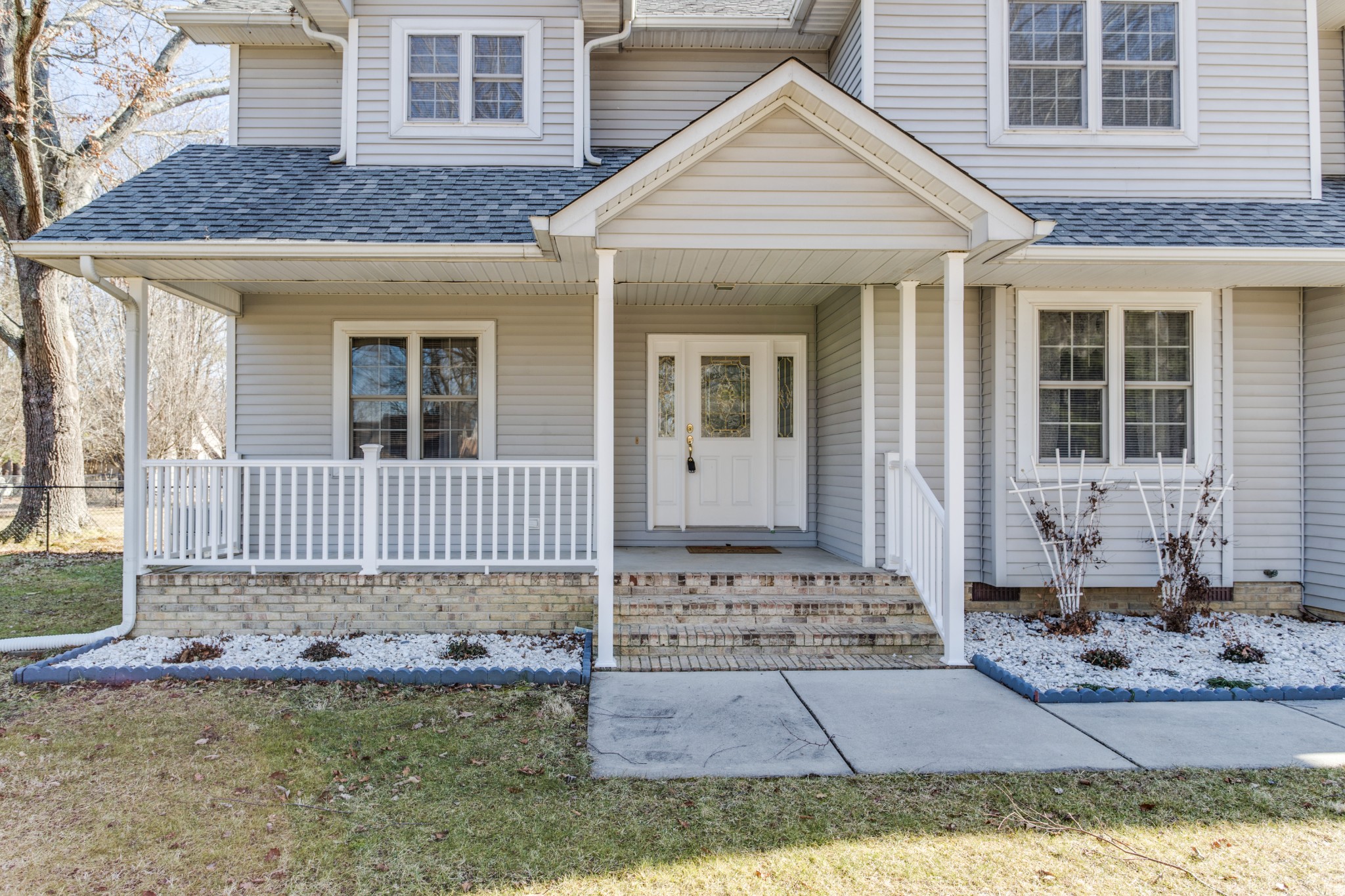 396 Deerfield Cir Property Photo 2
