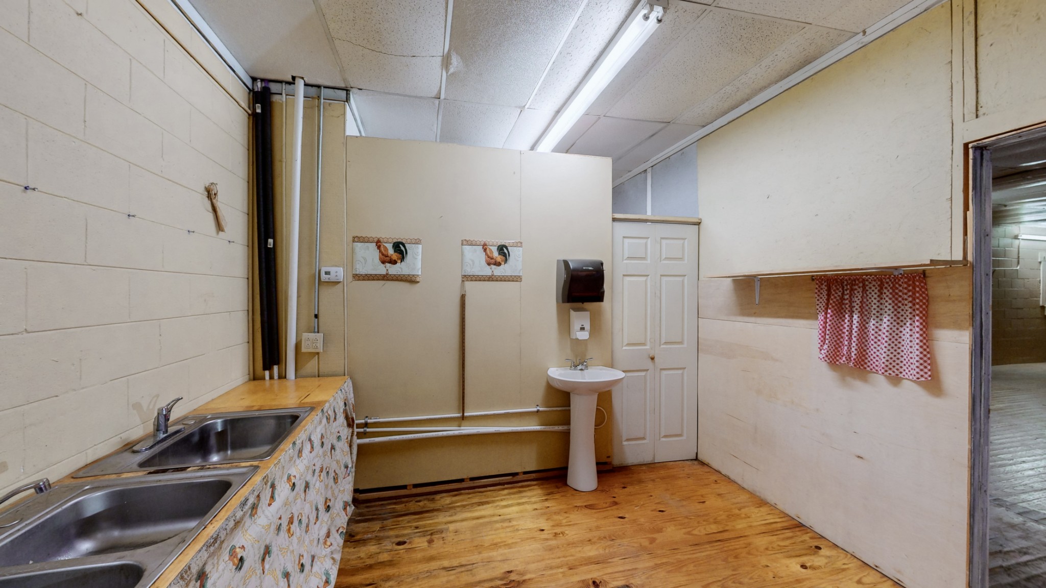 2928 Highway 70, E Property Photo 11