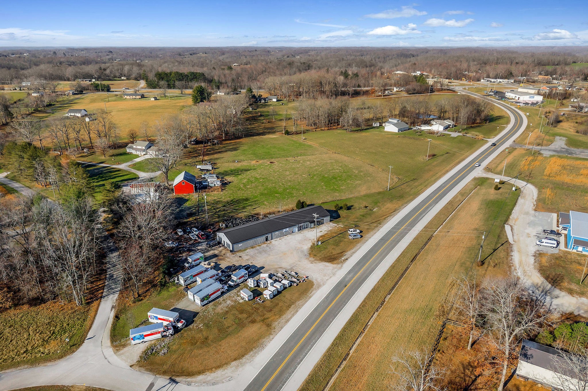 288 Old Gainesboro Hwy Property Photo 3