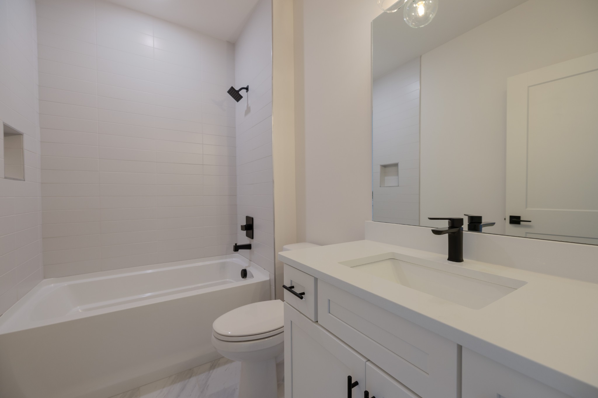 4040 Penfield Drive Unit D Property Photo 12