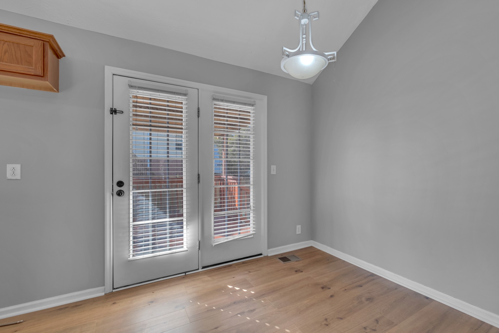 801 Ragsdale Ct Property Photo 12