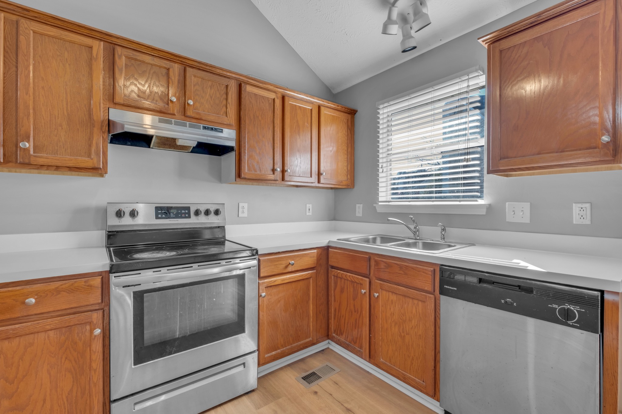 801 Ragsdale Ct Property Photo 15