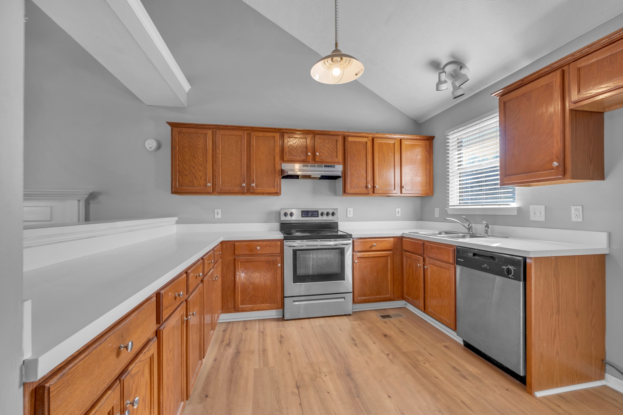 801 Ragsdale Ct Property Photo 16