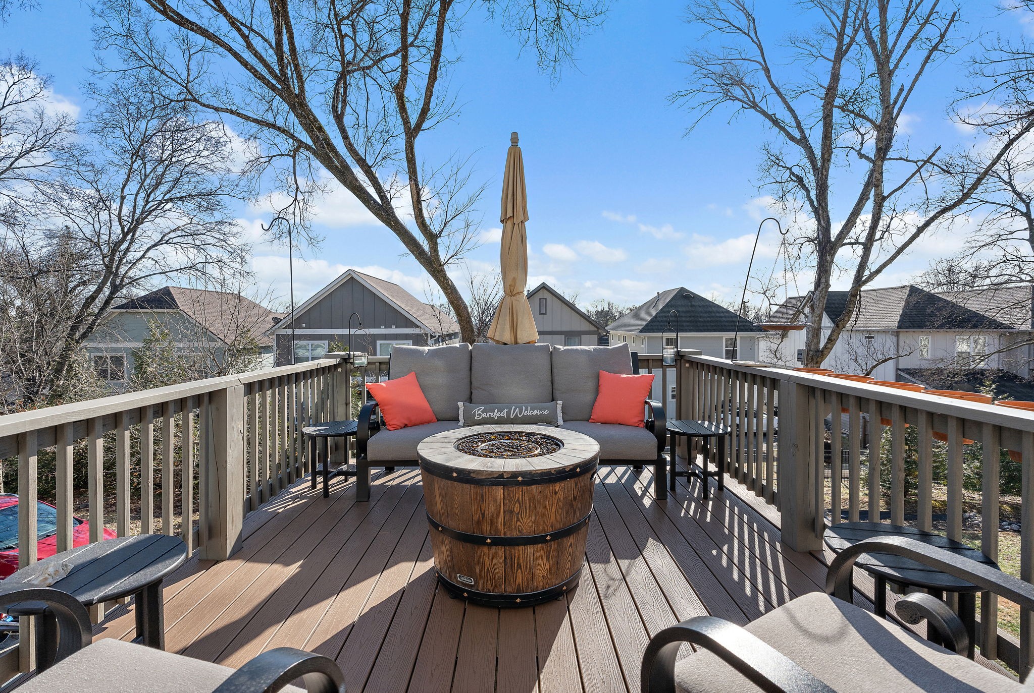 2022 Straightway Ave Property Photo 4