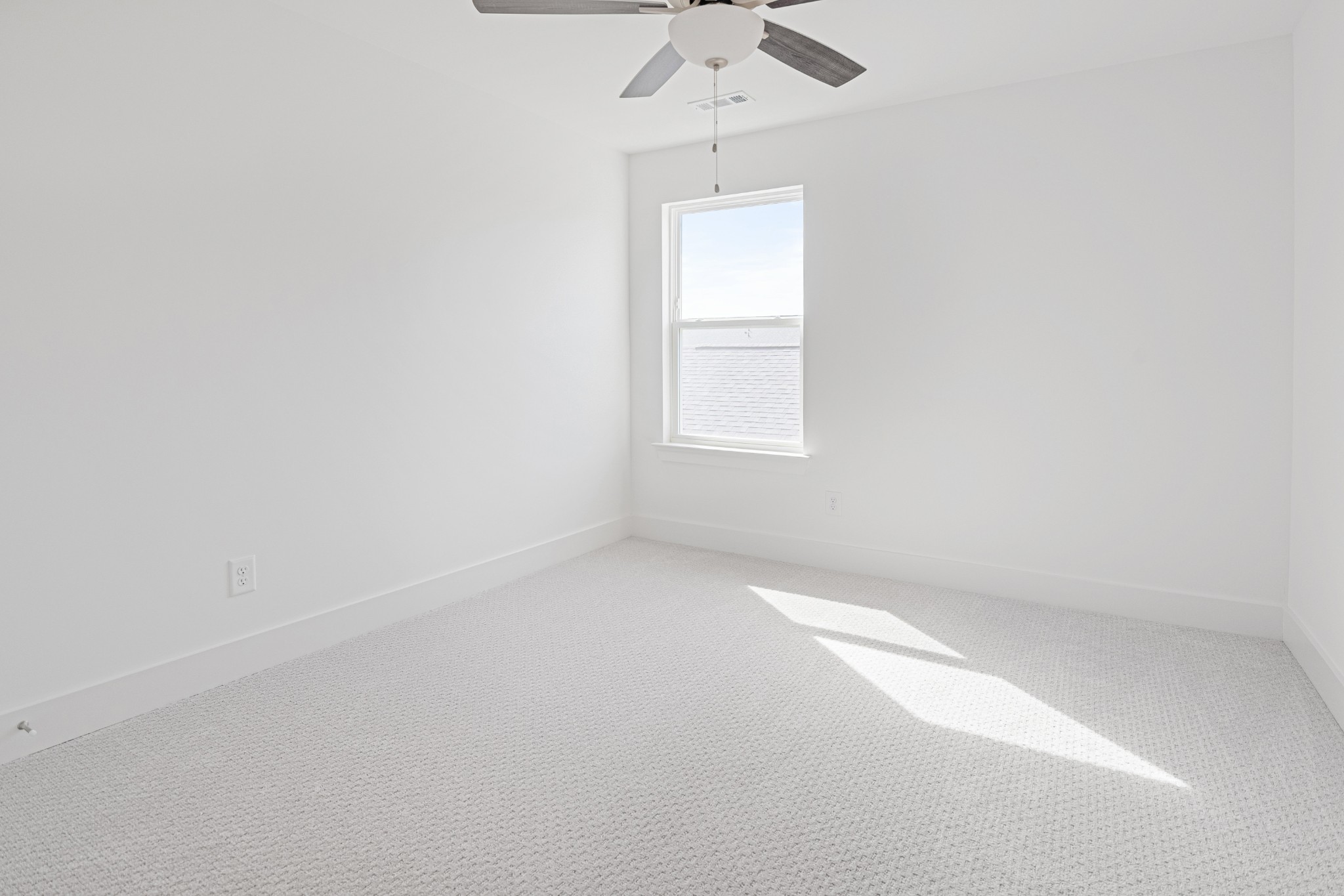 5061 Greentree Dr Property Photo 20